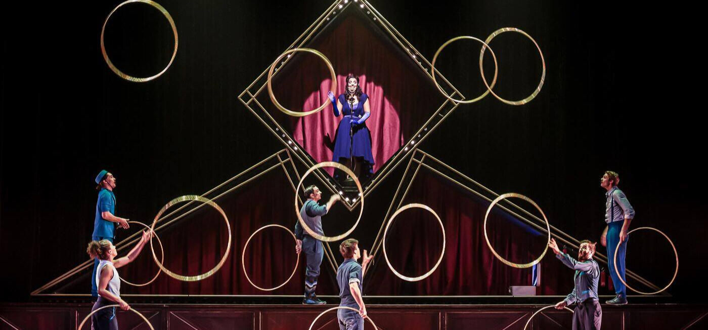 Hotel - Cirque Éloize - Acrobatic designer & Headcoach (2018-2019)